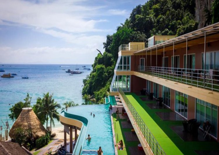 Phi Phi Cliff Beach Resort